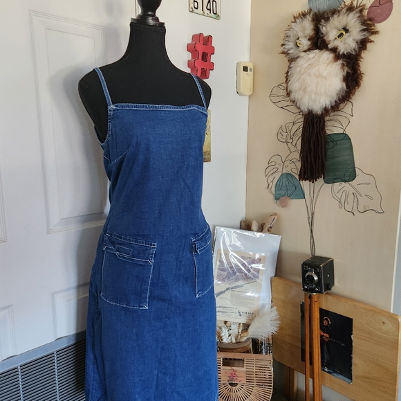 90s CK denim dress w/ pockets - Picture 4 of 4